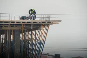 Så tas en underhållsplan fram för en bostadsrättsförening, och vem som läser den